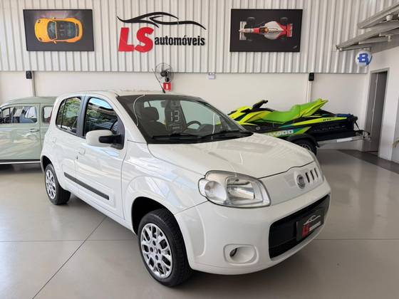 FIAT UNO 1.4 EVO ECONOMY 8V FLEX 4P MANUAL